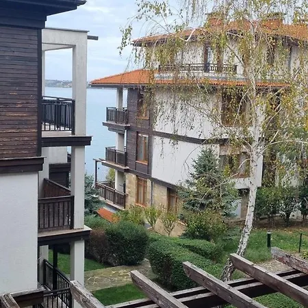 Апартамент Santa Marina Village - Coral Star *