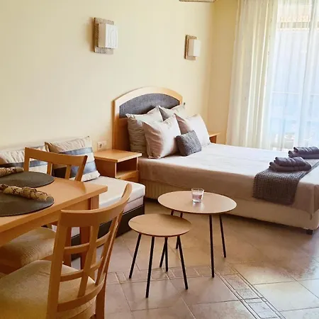 Apartment Santa Marina Village - Coral Star